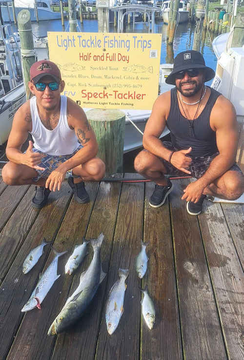 Clients with a good mixed soundside catch on Speck-Tackler